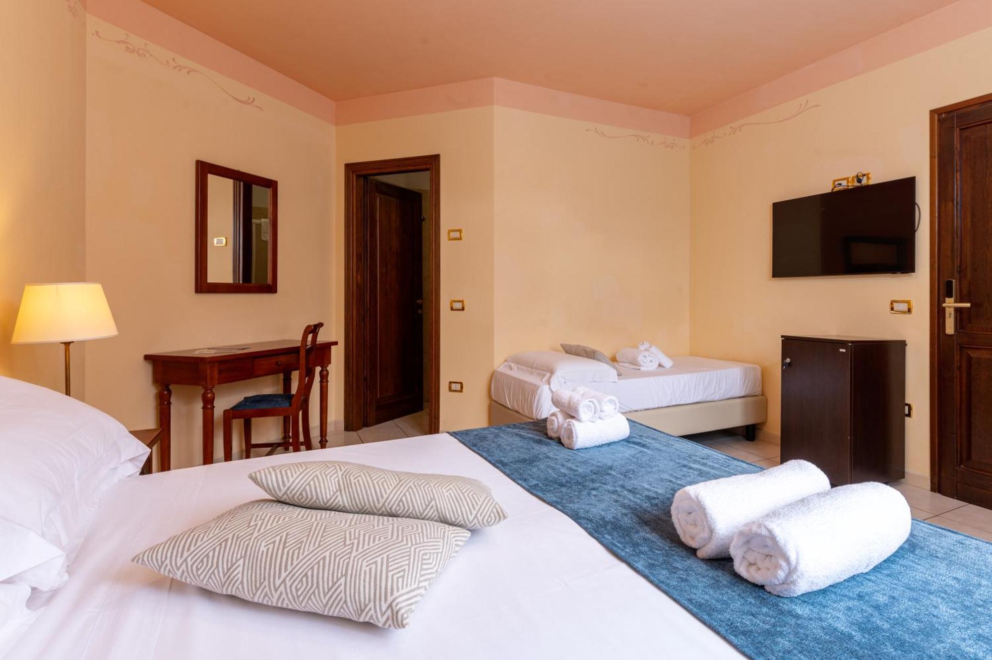 Il Cigliere Wellness Spa Resort Riparbella Exterior photo